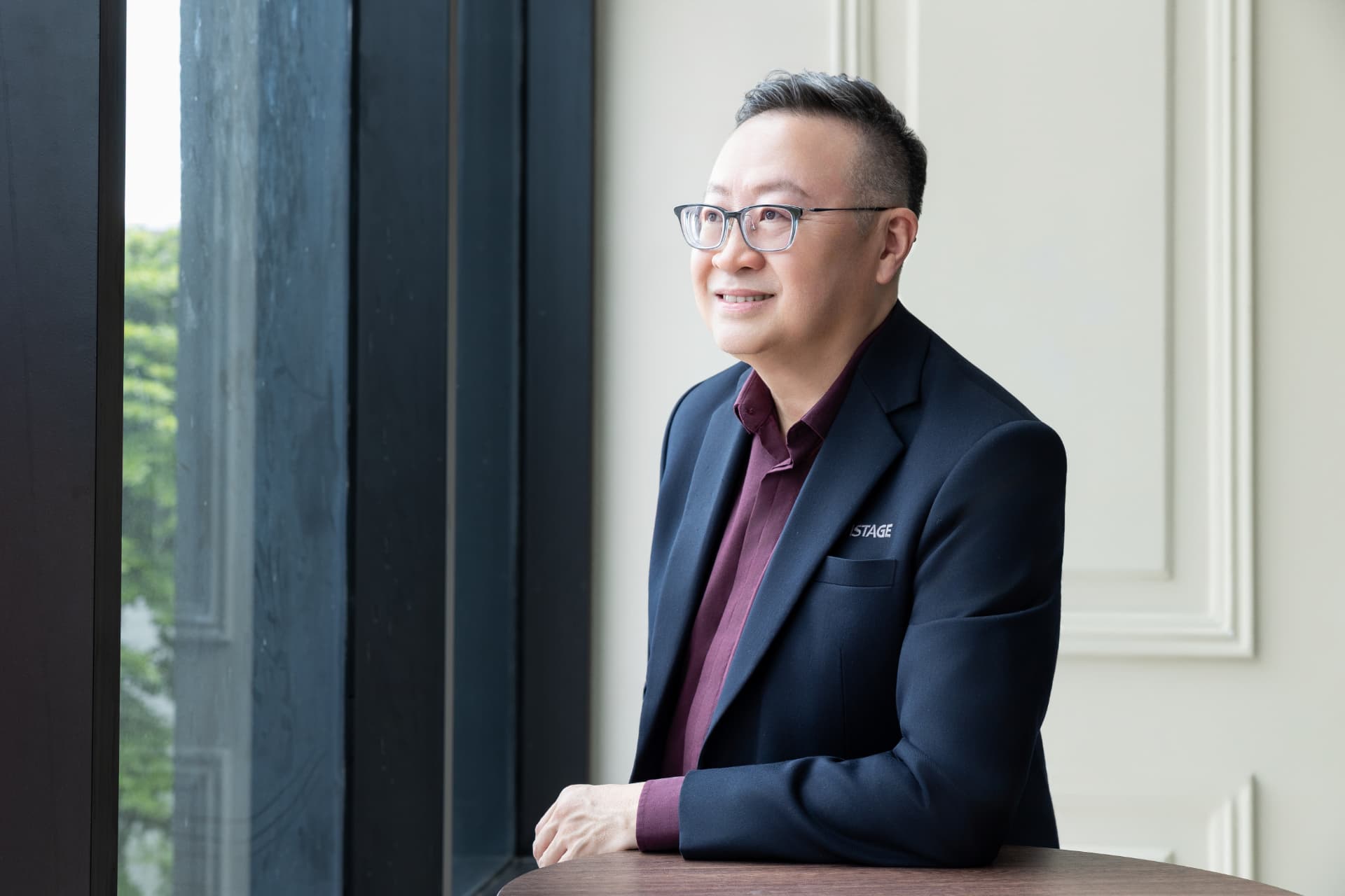 罗炜雄博士肖像